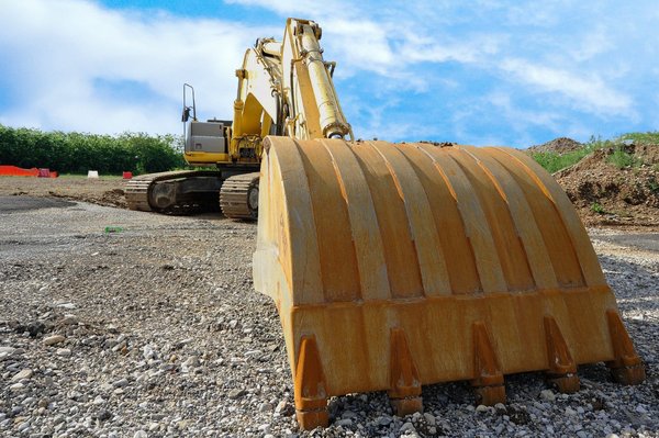 Mini pelle excavatrice : réaliser efficacement des travaux d'excavation